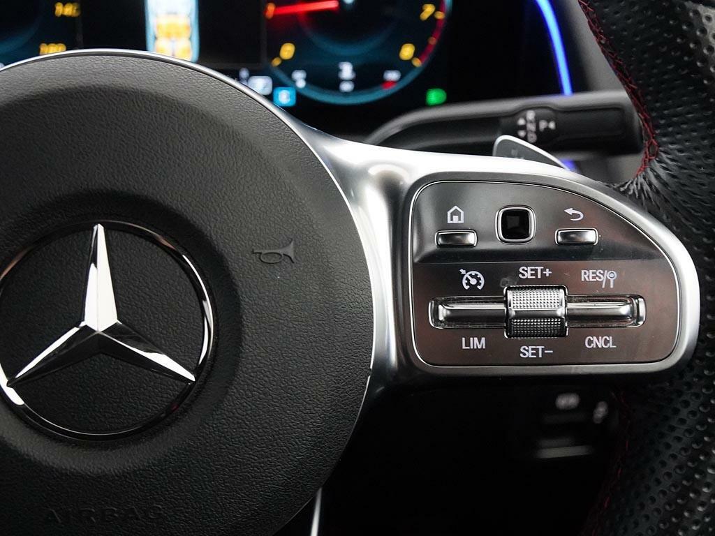 Mercedes-Benz GLB Class Suv Black #32