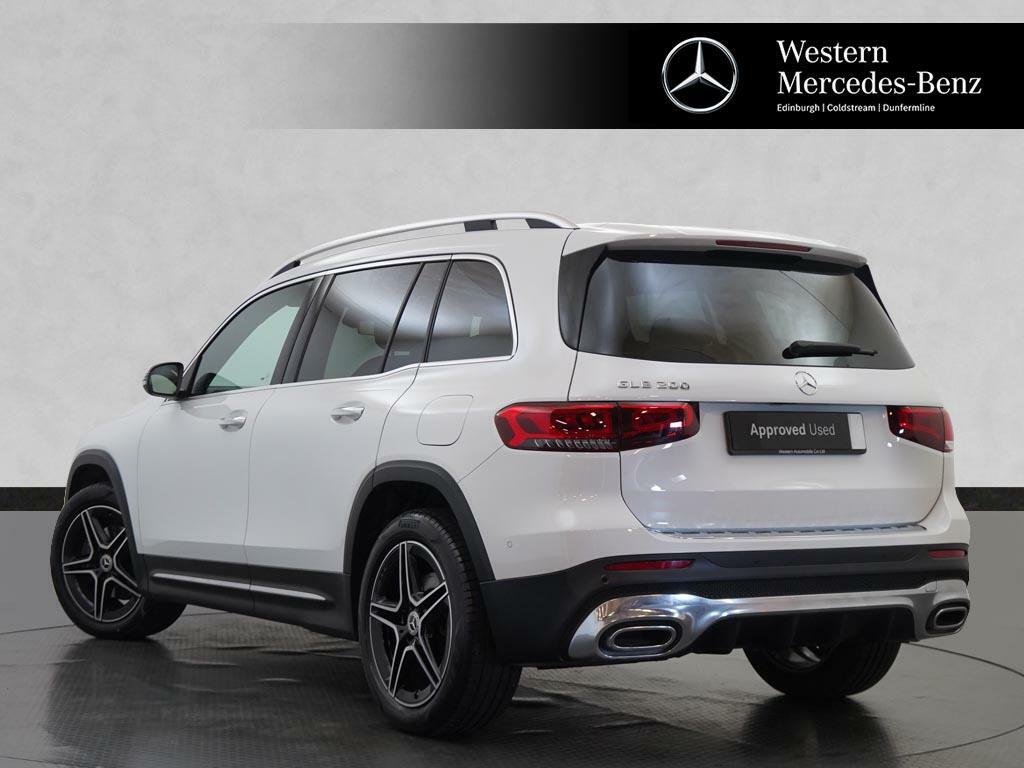 Mercedes-Benz GLB Class Glb 200 Amg Line Premium White #2