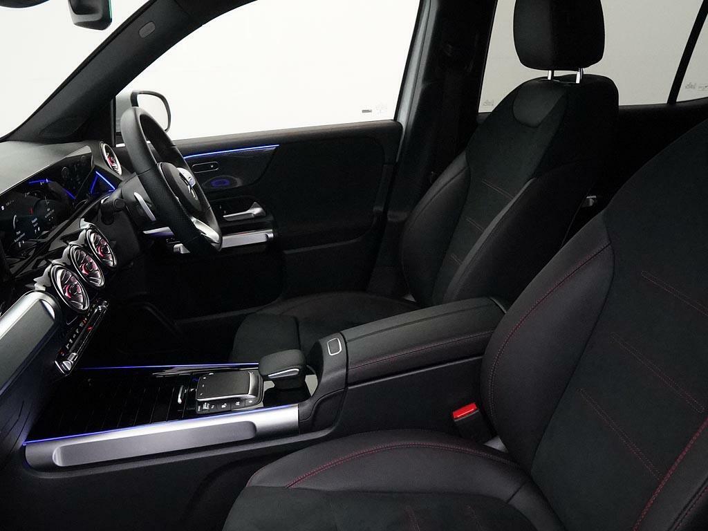 Mercedes-Benz GLB Class Suv Black #41