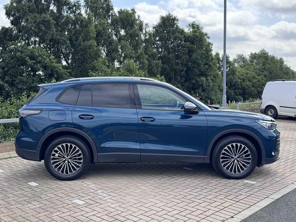 Volkswagen Tiguan 1.5 Etsi 150 Match Dsg Blue #4