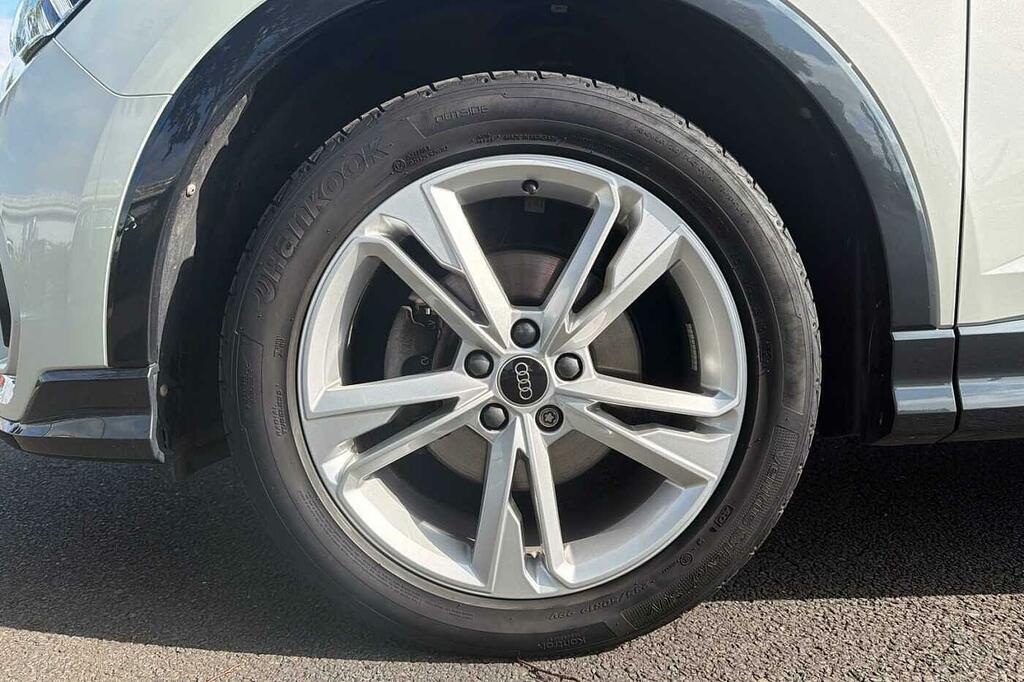 Audi Q3 S Line 35 Tfsi 150 Ps S Tronic Silver #5