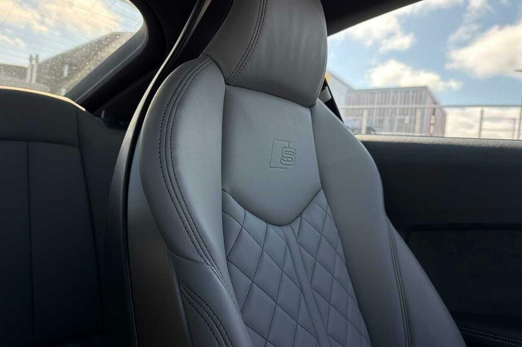 Audi TT S Line Black #39