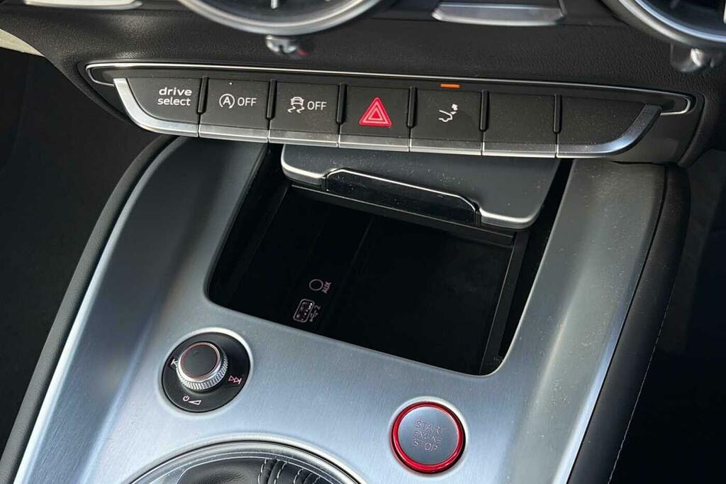 Audi TT S Line Black #32