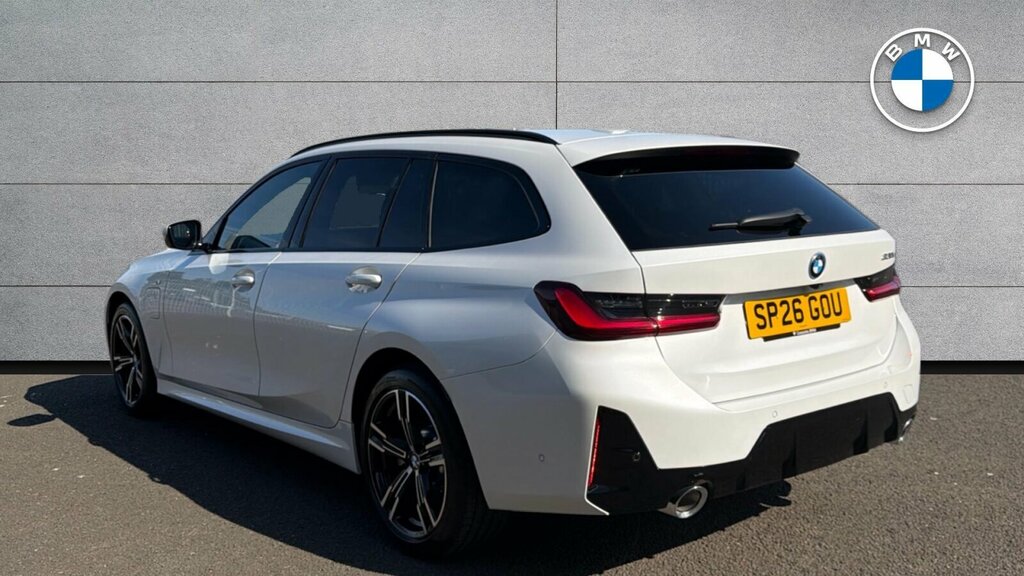 BMW 3 Series 2.0 330E 22.3Kwh M Sport Touring Plug-i White #2