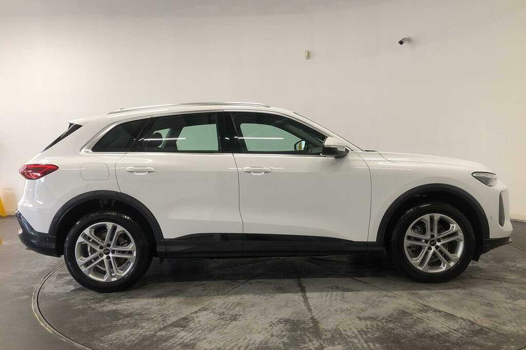 Audi Q5 Suv Sport Tfsi Quattro 204 Ps S Tronic White #4