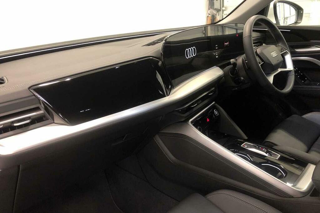 Audi Q5 Suv Sport Tfsi Quattro 204 Ps S Tronic White #2