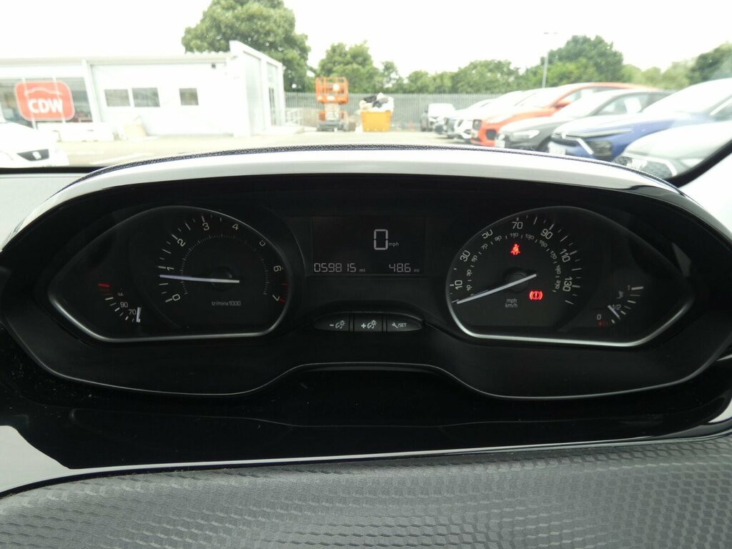 Peugeot 208 Black #31