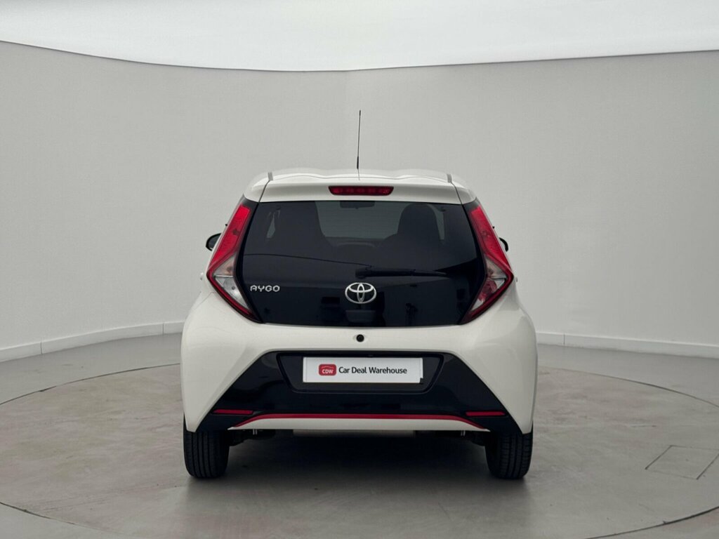 Toyota Aygo 1.0 Vvt-i X-trend Euro 6 White #4