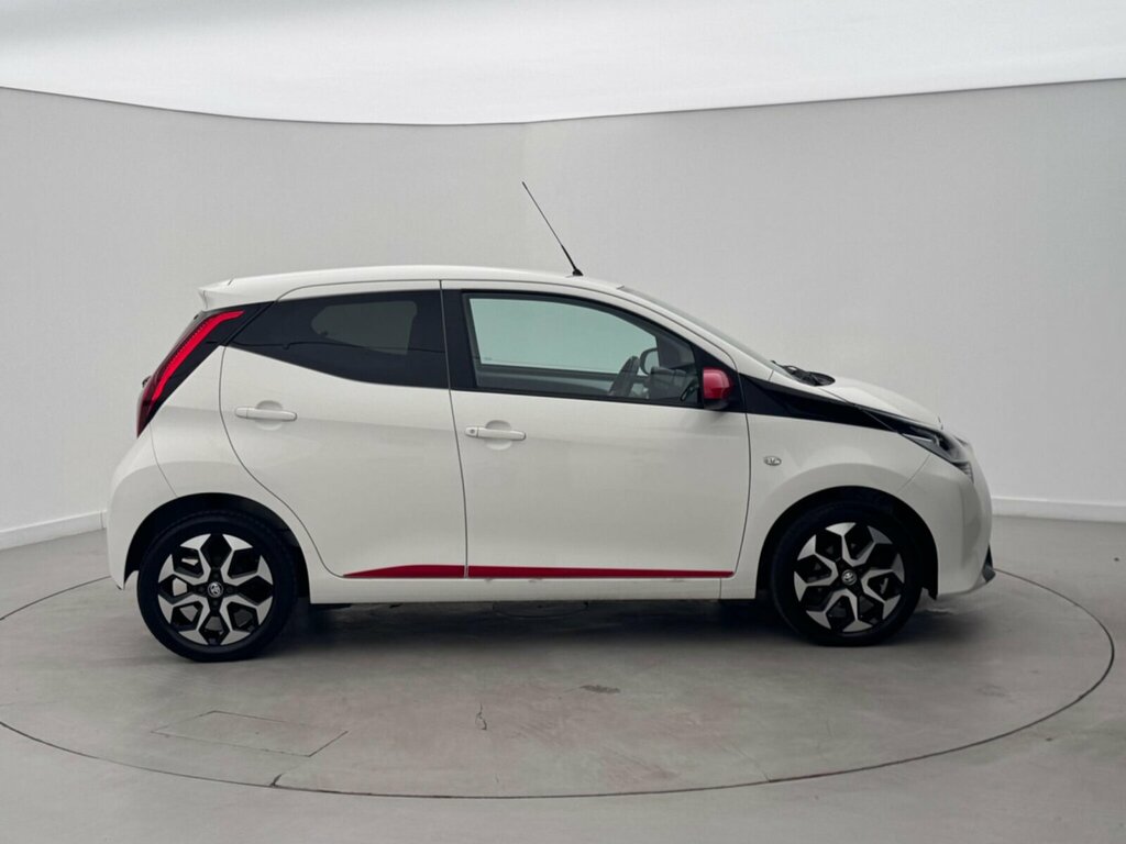 Toyota Aygo 1.0 Vvt-i X-trend Euro 6 White #5