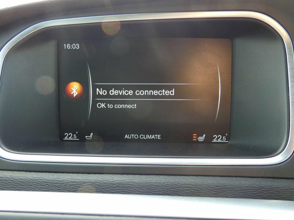Volvo V40 Hatchback Blue #27