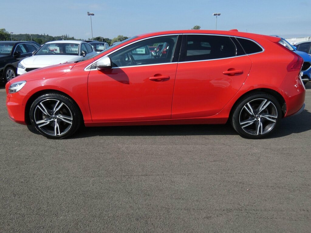 Volvo V40 Hatchback Blue #9