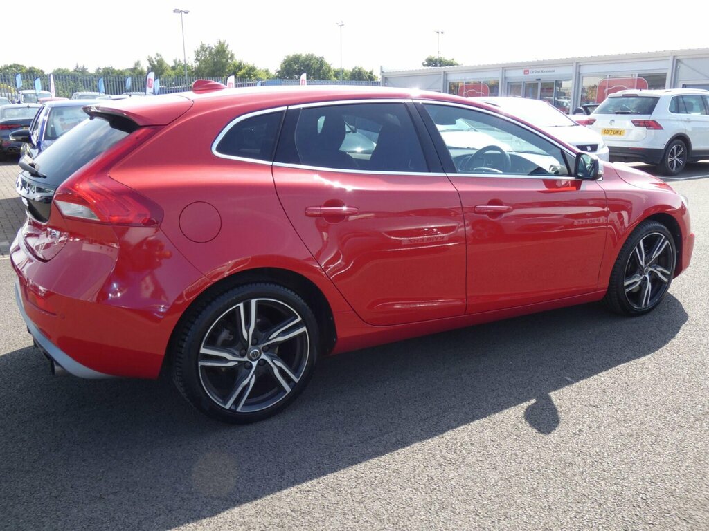 Volvo V40 Hatchback Blue #38