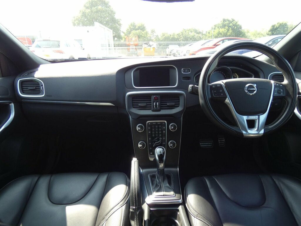 Volvo V40 Hatchback Blue #11