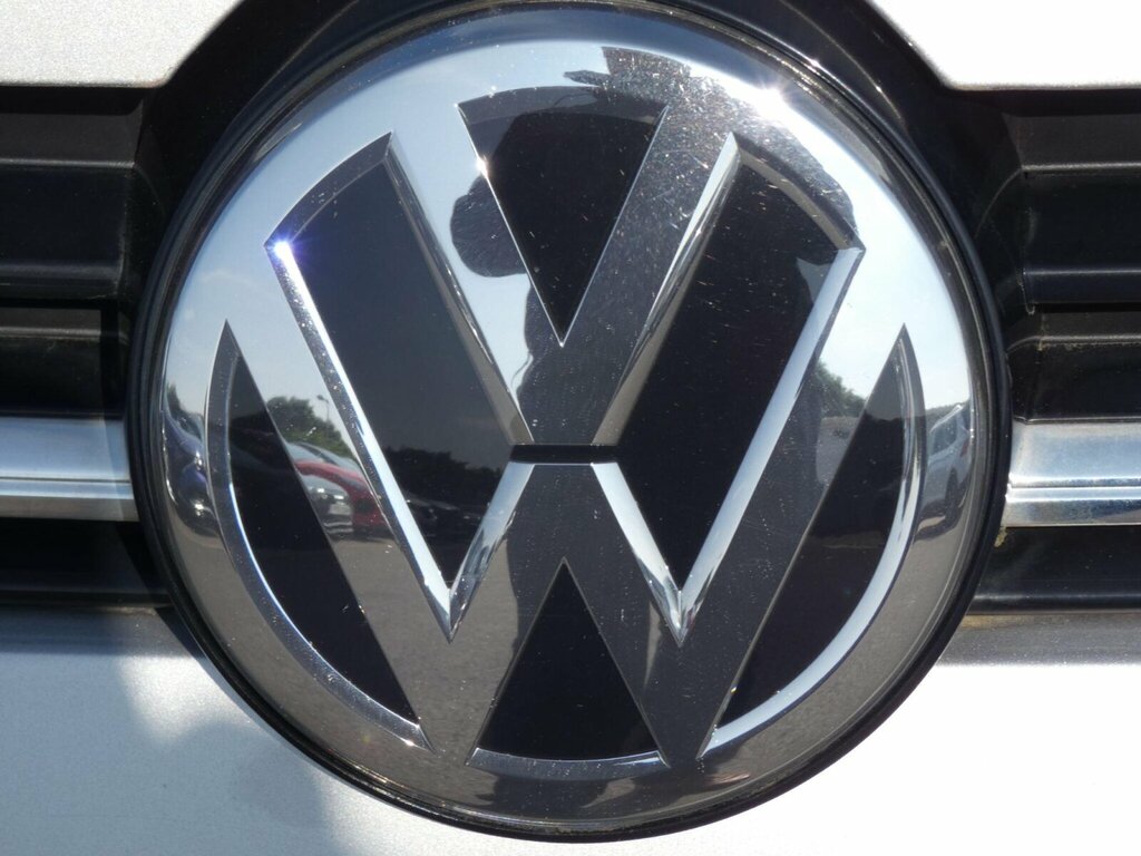 Volkswagen Golf Black #24