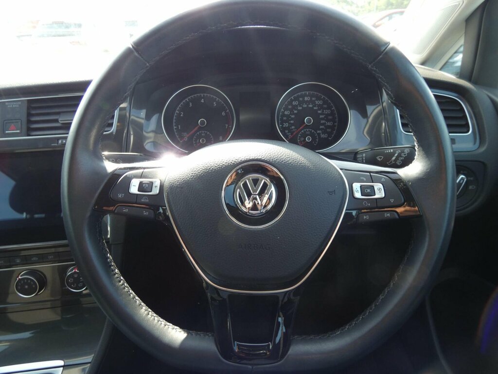 Volkswagen Golf Black #31