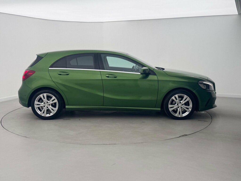 Mercedes-Benz A Class 2.1 A200d Sport Premium 7G-dct Euro 6 Ss Green #6