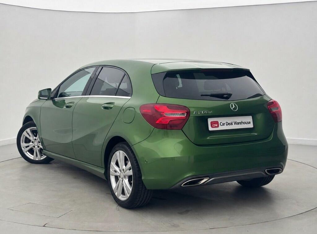 Mercedes-Benz A Class 2.1 A200d Sport Premium 7G-dct Euro 6 Ss Green #3