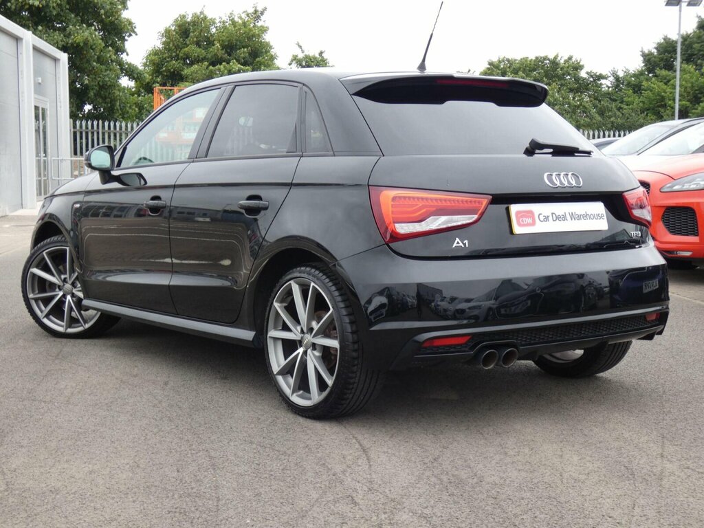 Audi A1 1.4 Tfsi Cod Black Edition Sportback Euro 6 Ss SL67FXW Black #2