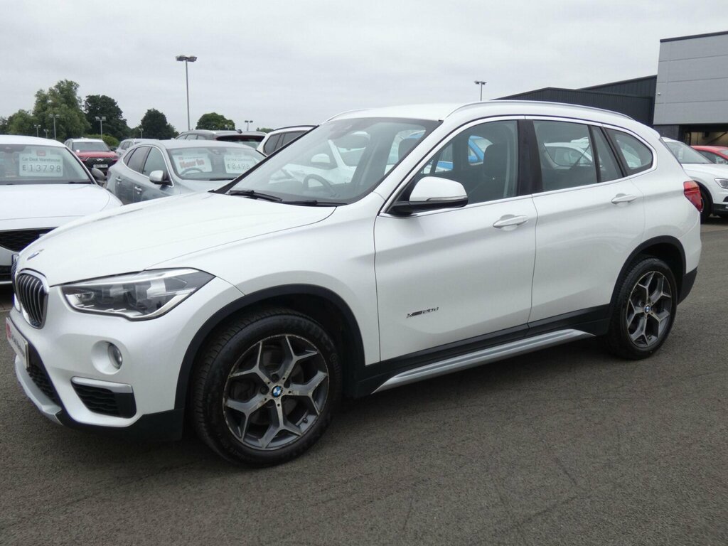 BMW X1  White #9