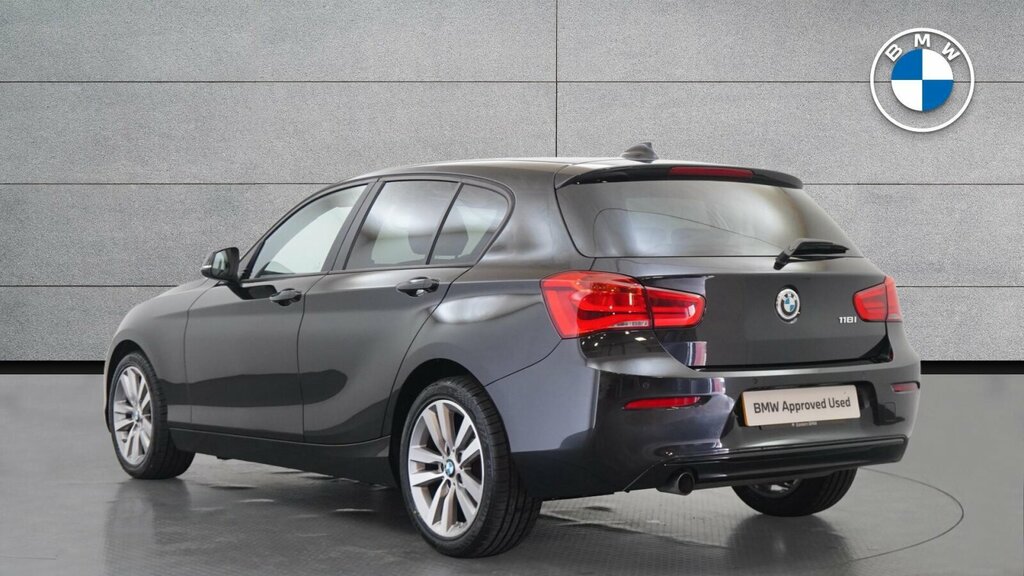 BMW 1 Series 1.5 118I Sport Hatchback Euro 6 S Black #2