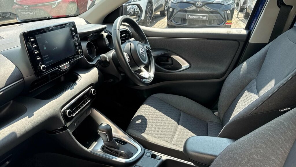 Toyota Yaris 1.5 Vvt-h Design E-cvt Euro 6 Ss SK71EYX Blue #4