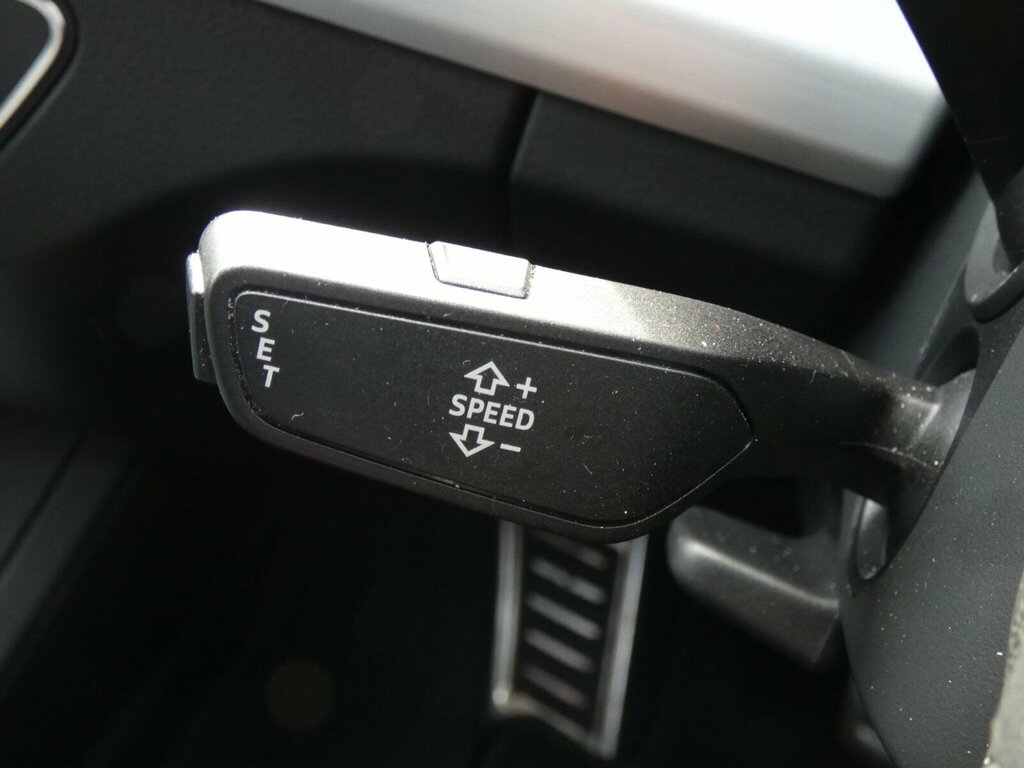 Audi Q5 Sport White #17