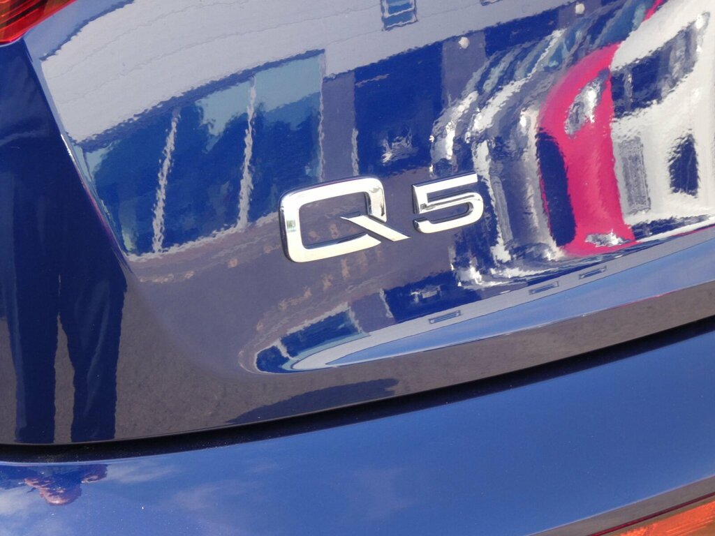 Audi Q5 Sport White #32