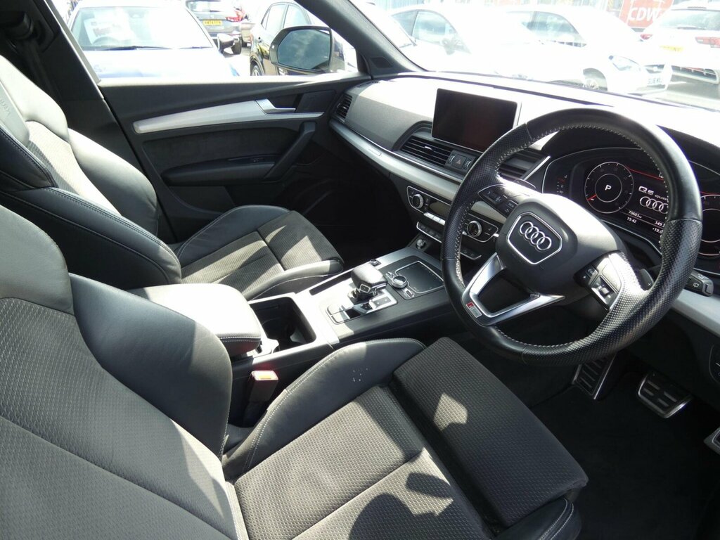 Audi Q5 Sport White #7