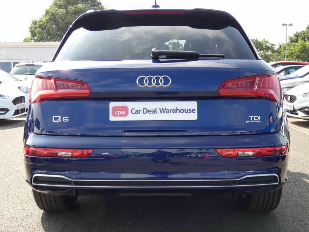 Audi Q5 Sport White #4