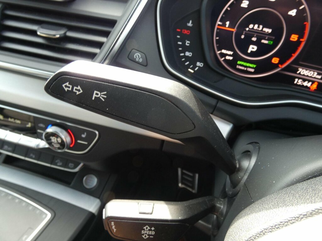 Audi Q5 Sport White #16