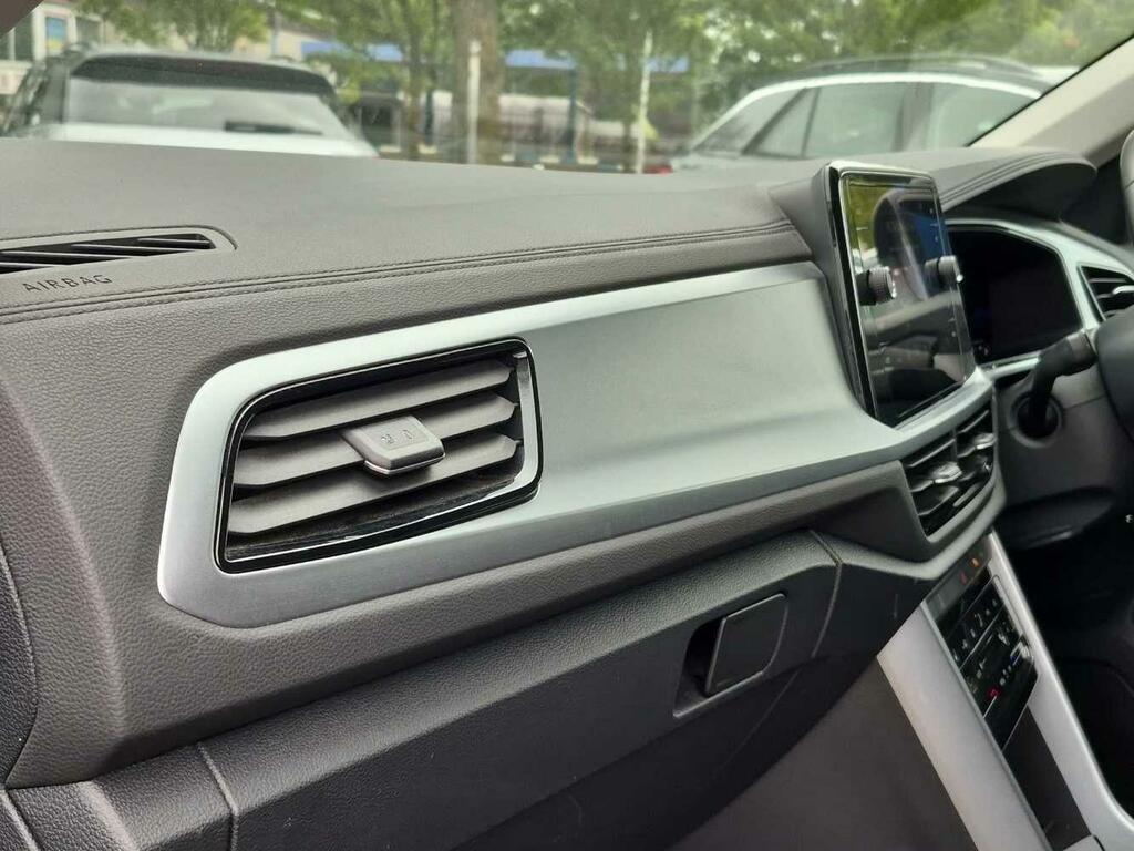 Volkswagen T-Roc Suv Black #10