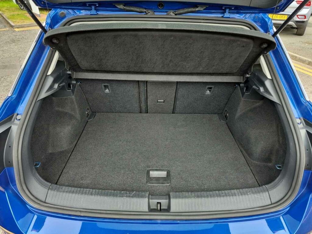 Volkswagen T-Roc Suv Black #31