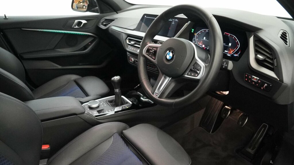 BMW 1 Series 1.5 118I M Sport Lcp Hatchback Black #6