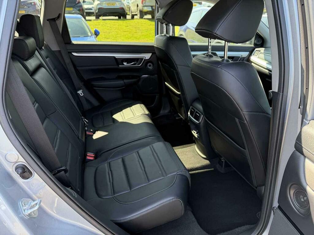 Honda Cr-V Sr White #8