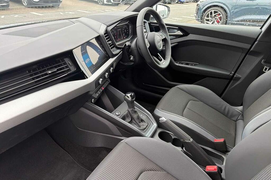 Audi A1 S Line 30 Tfsi 116 Ps S Tronic SL26HZH White #2