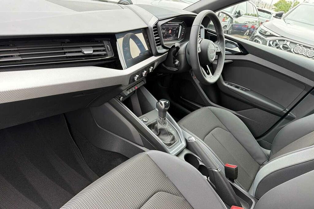 Audi A1 S Line 30 Tfsi 116 Ps S Tronic SL26NYV Silver #2