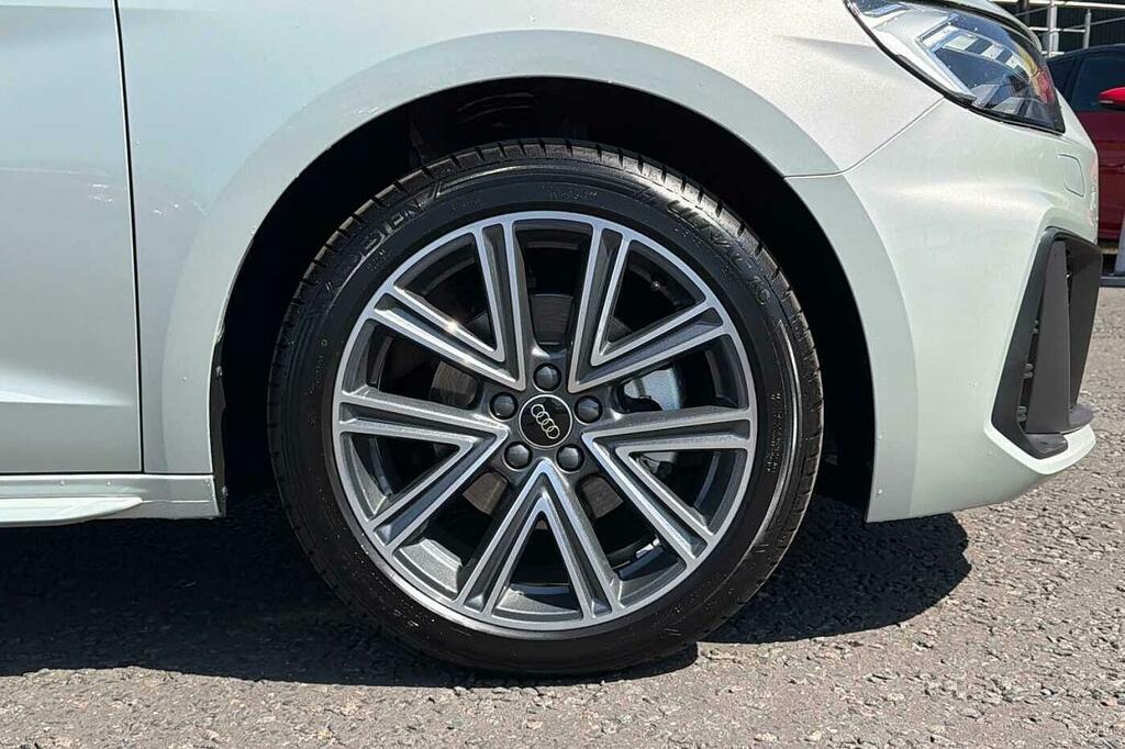 Audi A1 S Line 30 Tfsi 116 Ps S Tronic SL26NYY Silver #5