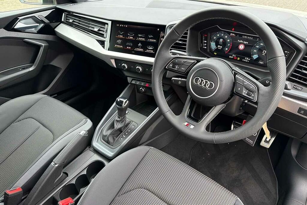 Audi A1 S Line 35 Tfsi 150 Ps S Tronic SM26EZW Silver #6
