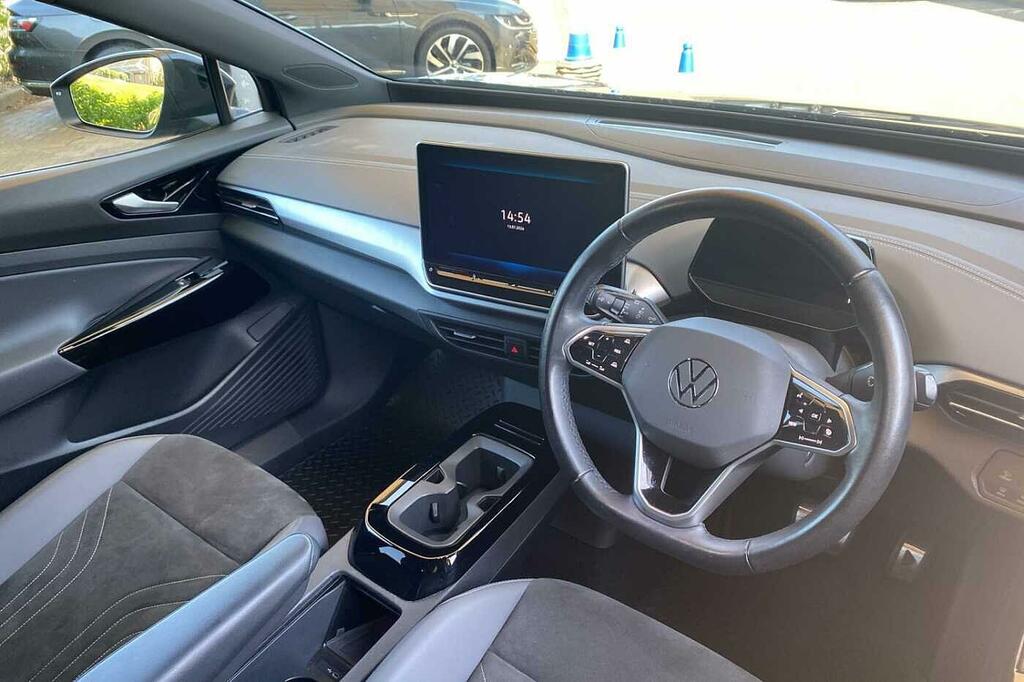Volkswagen ID.4 210Kw Match Pro 77Kwh Black #6