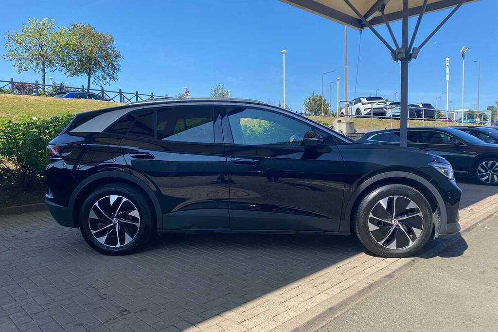 Volkswagen ID.4 210Kw Match Pro 77Kwh Black #4