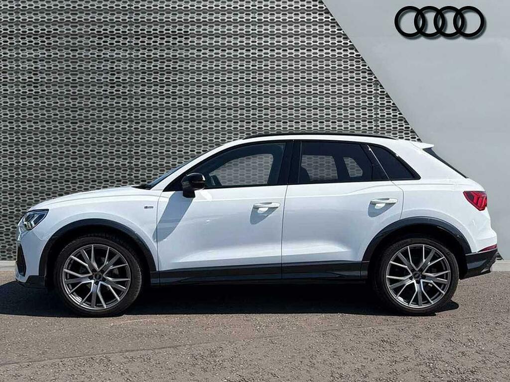 Audi Q3 Black Edition 35 Tfsi 150 Ps S Tronic SN24PNP White #4