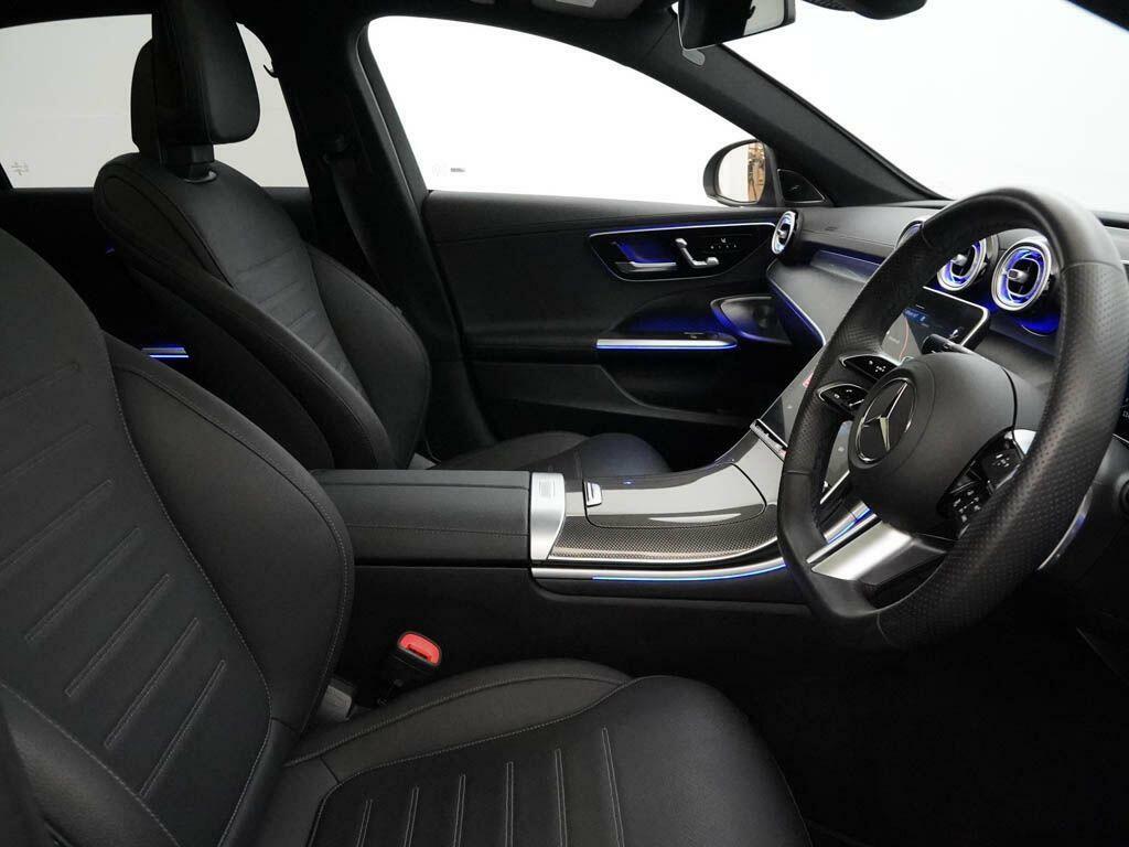 Mercedes-Benz C Class Saloon White #12