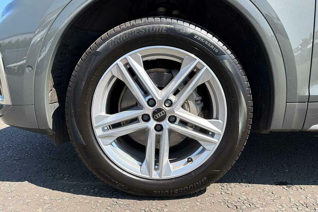 Audi Q5 S Line 40 Tdi Quattro 204 Ps S Tronic SJ24OBE Grey #5