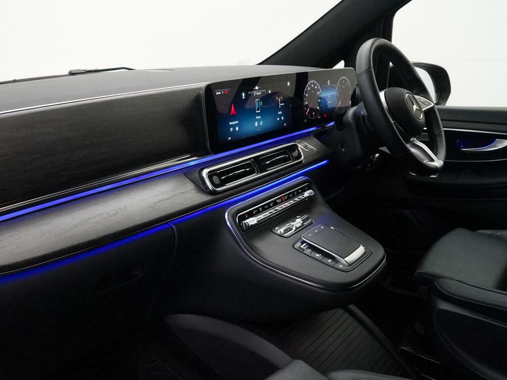 Mercedes-Benz V Class 2.0 V300d Premium Mpv G-tronic Euro 6 Black #3