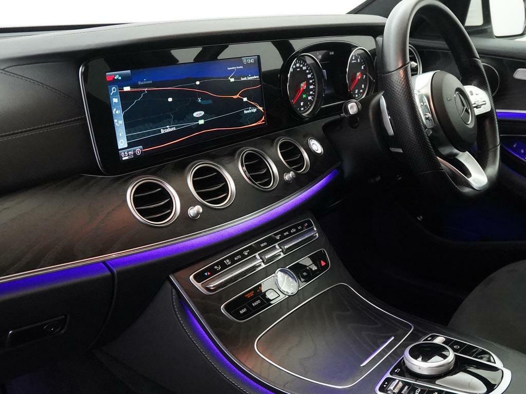 Mercedes-Benz E Class E 200 Amg Line SC68BGU White #3