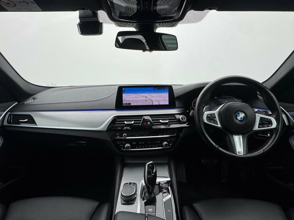 BMW 5 Series Se Blue #10