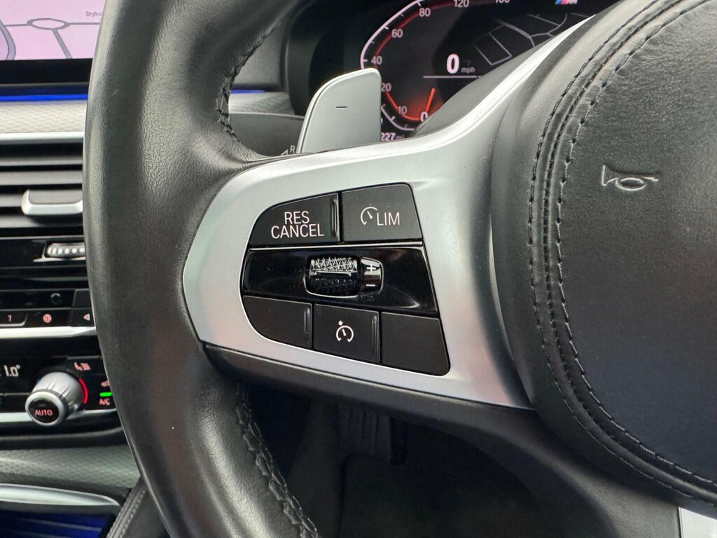 BMW 5 Series Se Blue #15