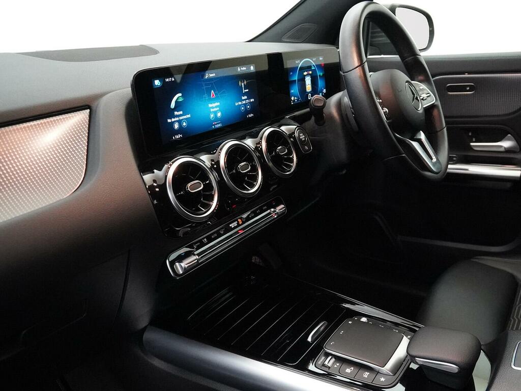 Mercedes-Benz GLA Class Gla 200 Sport Executive FX72OXE Grey #3