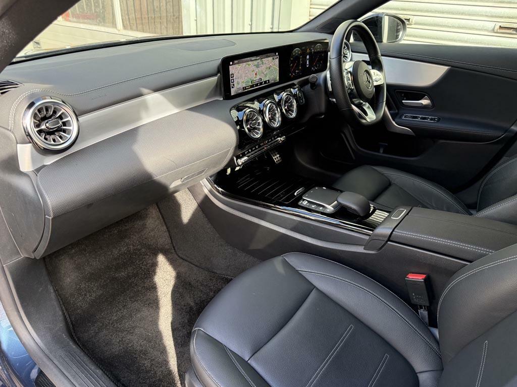 Mercedes-Benz CLA Class Cla 220 D Amg Line Premium Blue #3