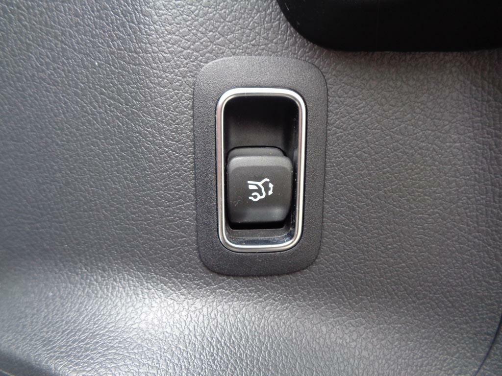 Mercedes-Benz GLA Class Suv Silver #16
